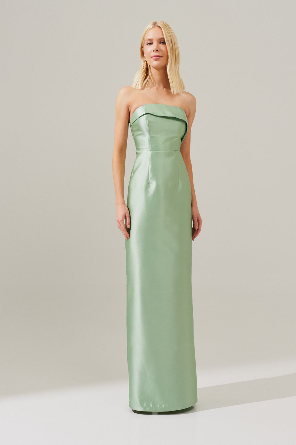 Vestido longo com Pala Assimétrica e Fenda traseira - Malásia Menta