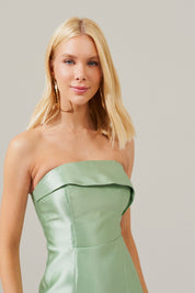 Vestido longo com Pala Assimétrica e Fenda traseira - Malásia Menta