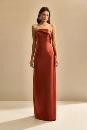Vestido longo com Pala Assimétrica e Fenda traseira - Malásia Terracota