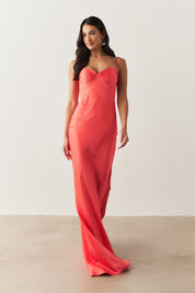 Vestido Longo de Cetim com Decote Coração Franzido - Croácia Coral