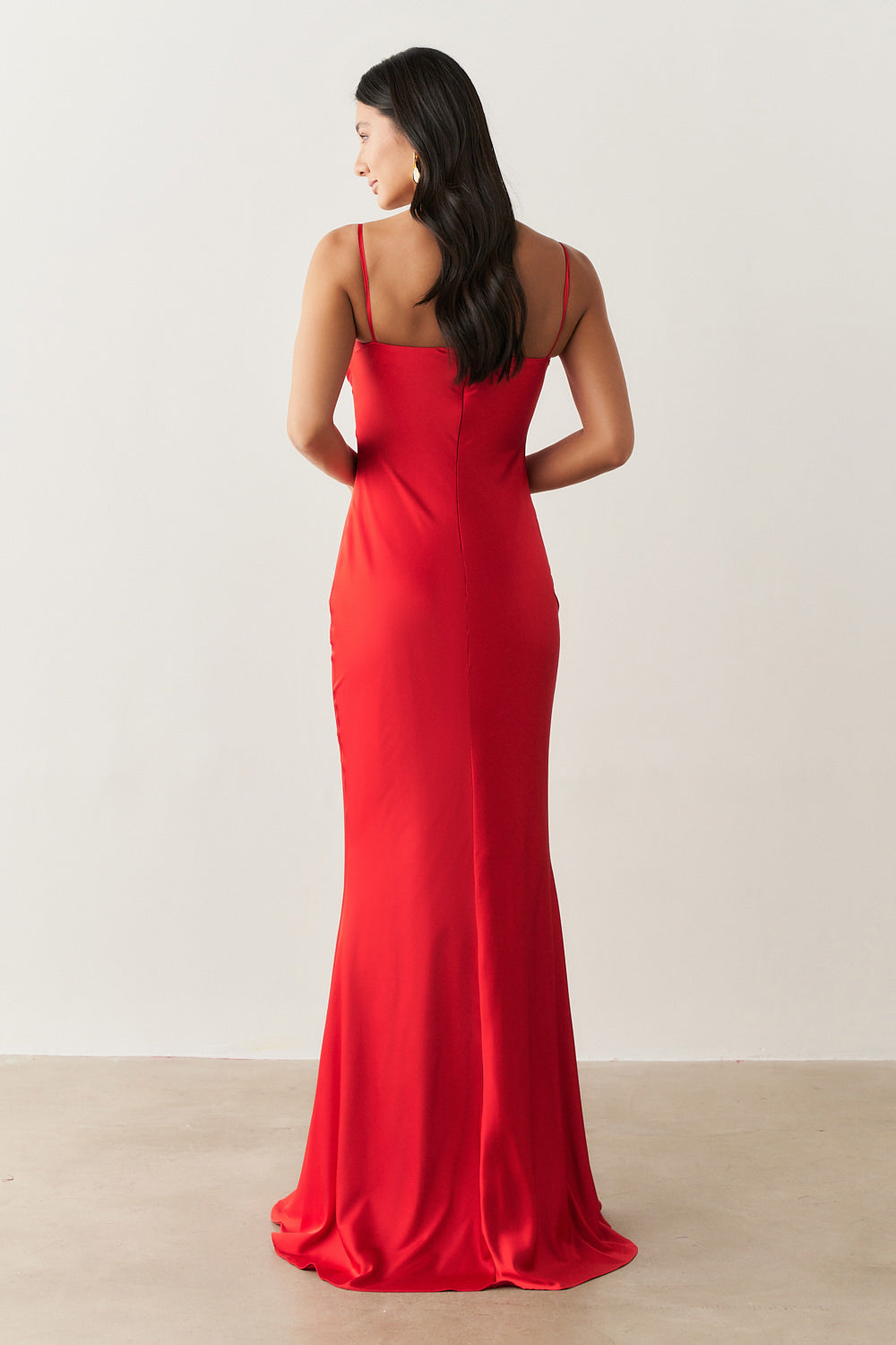 Vestido Longo de Cetim com Decote Coração Franzido - Croácia Vermelho