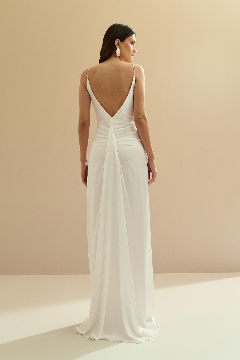 Vestido Longo de Cetim com Decote e Pregas nas Costas - Chile Off White