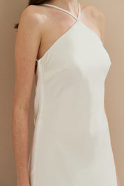 Vestido Long Midi de Cetim com Decote Triangular e Amarração nas Costas - Capri Off White