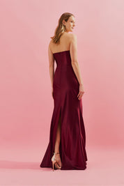 Vestido Longo sem Alça com Cintura Marcada e Saia Sereia - Coimbra Marsala