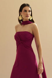 Vestido Longo Decote Reto com Torção e Echarpe - Fiora Fúcsia