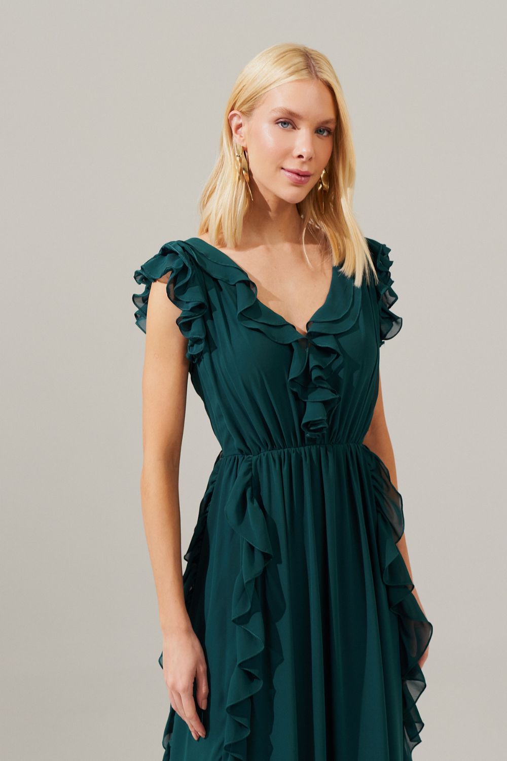 Vestido Longo Decote V com Babados no Decote, Manga e Saia - Bruma Petróleo