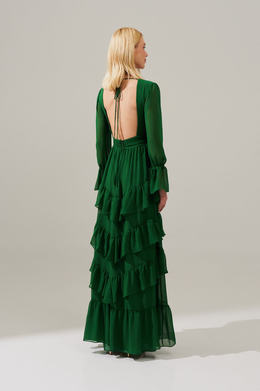 Vestido Longo Decote V com Franzidos e Saia de Babados - Braga Verde Bandeira