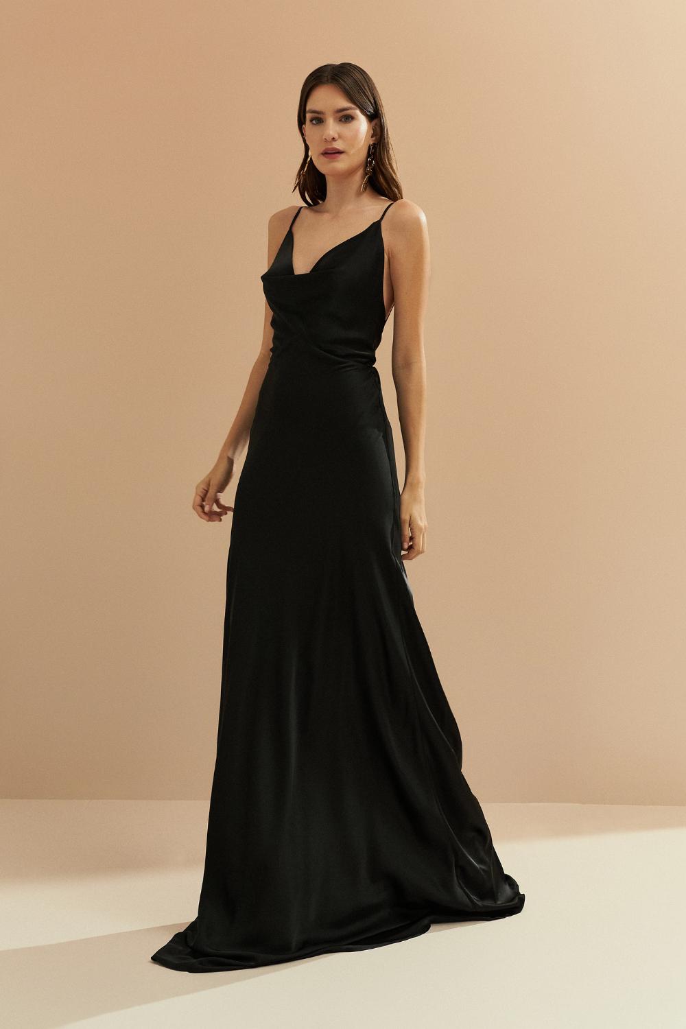 Vestido Longo em Cetim com Decote Degagê com Alças Finas e Amarração nas Costas - Líbano Preto