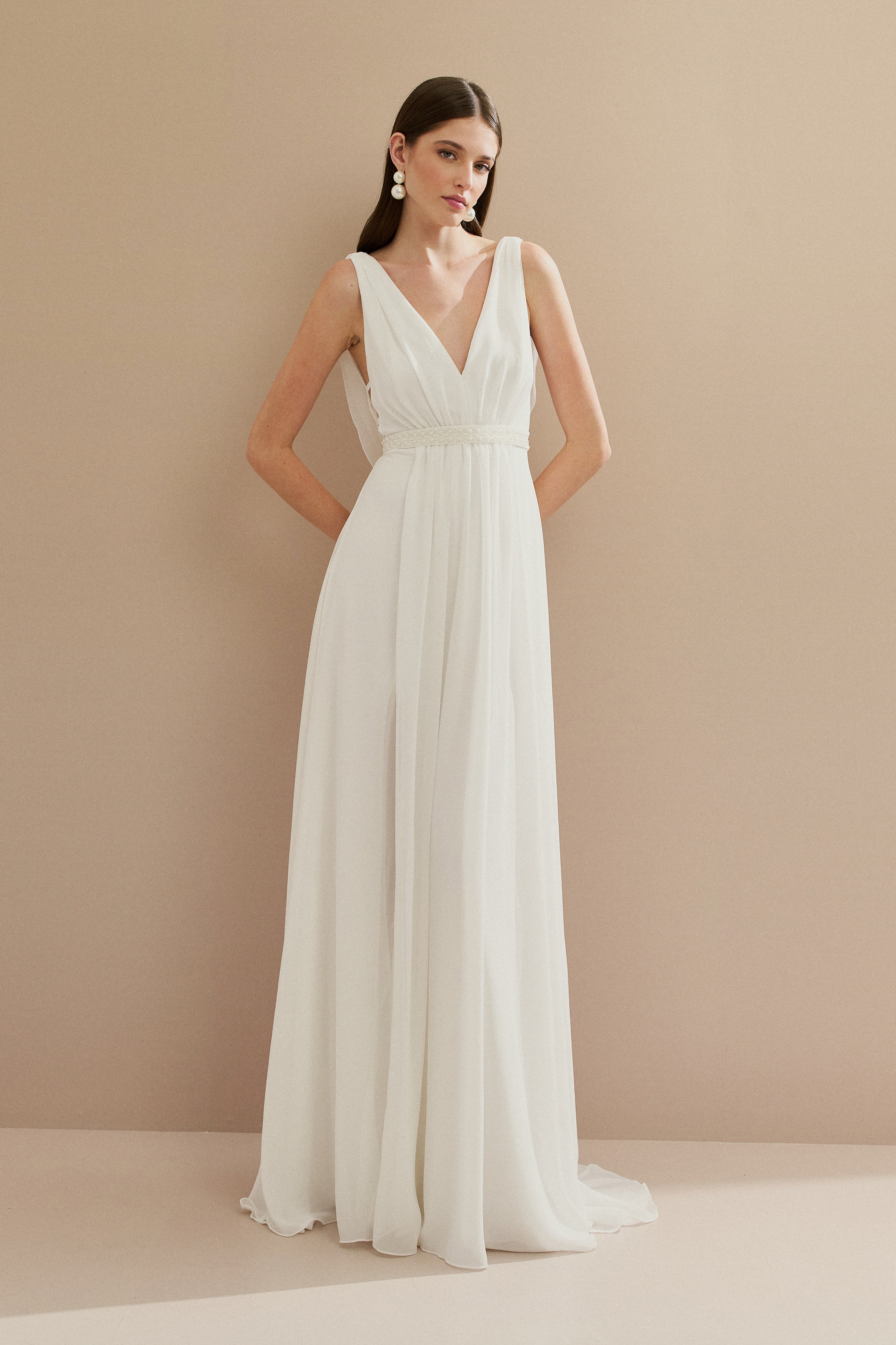 Vestido de Festa Longo com Decote em V, Cinto Bordado e Fenda - Elis Off White