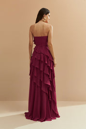 Vestido Longo em Chiffon com Decote Reto sem Alças e Babados Assimétricos - Sorrento Fúcsia