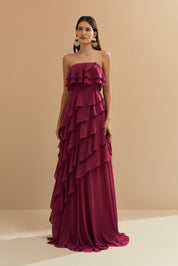 Vestido Longo em Chiffon com Decote Reto sem Alças e Babados Assimétricos - Sorrento Fúcsia