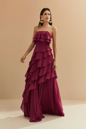 Vestido Longo em Chiffon com Decote Reto sem Alças e Babados Assimétricos - Sorrento Fúcsia