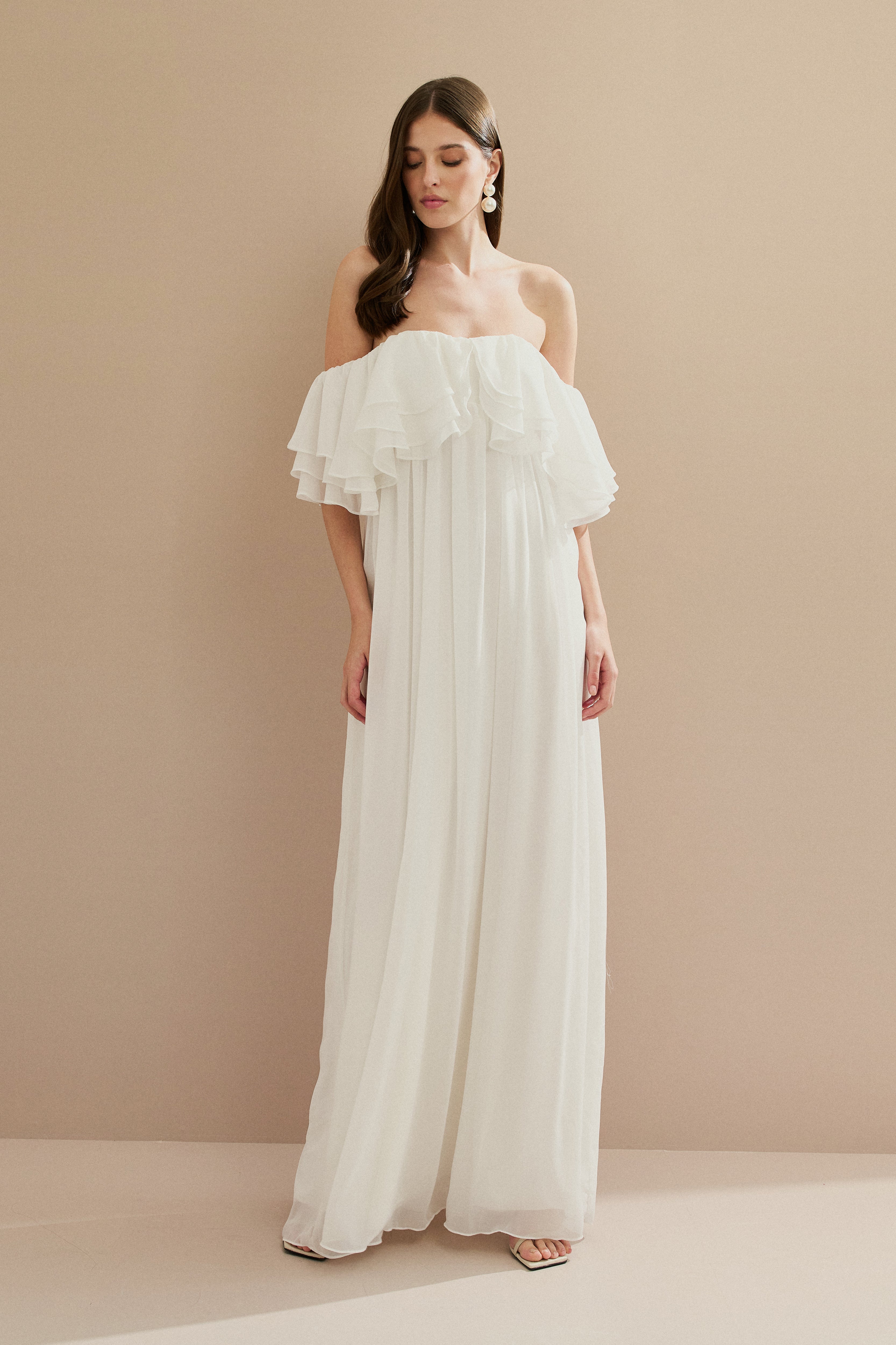 Vestido Longo em Chiffon com Mangas Ombro a Ombro e Babados - Himalaia Off White