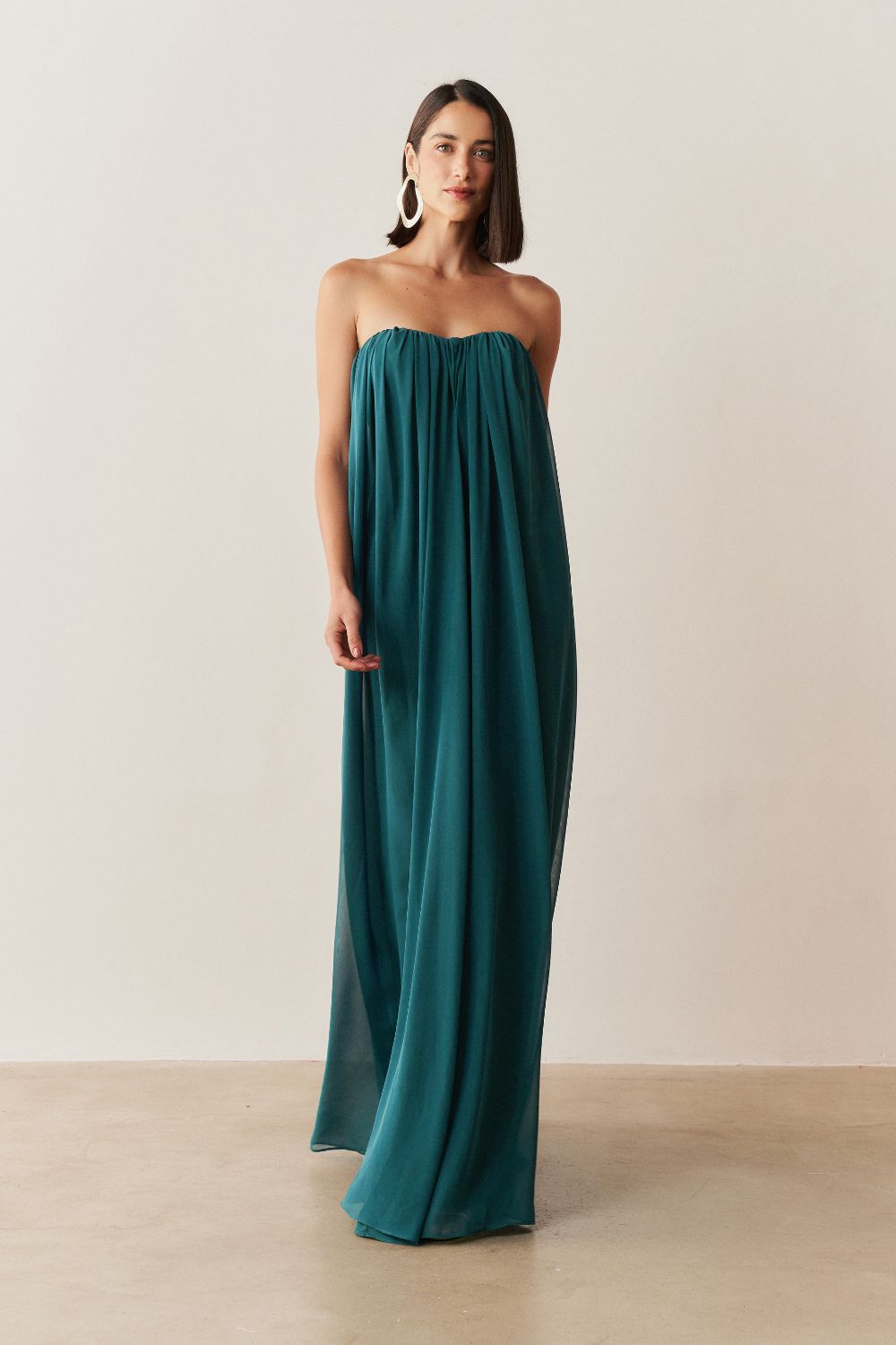 Vestido Longo em Chiffon sem Alça - Líbia Petróleo