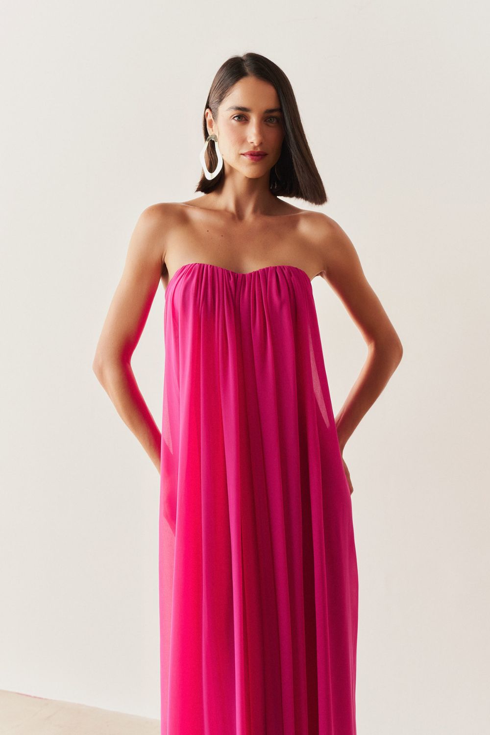 Vestido Longo em Chiffon sem Alça - Líbia Pink