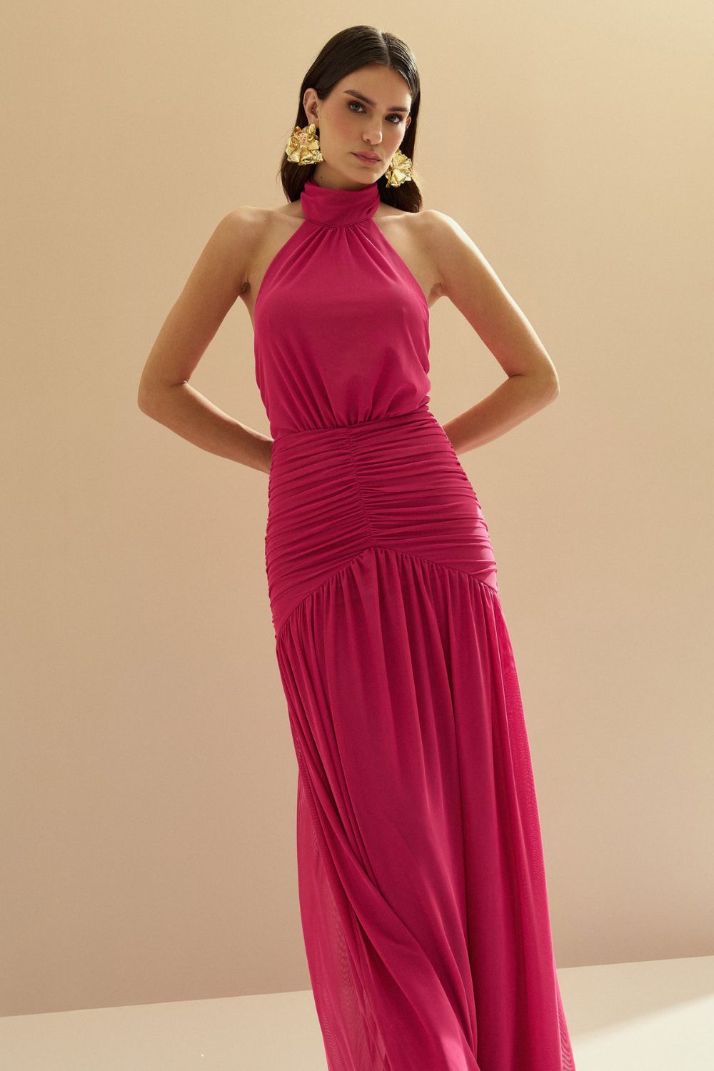 Vestido Longo Frente Única com Gola Franzida e Detalhe Drapeado na Saia - Pisa Pink