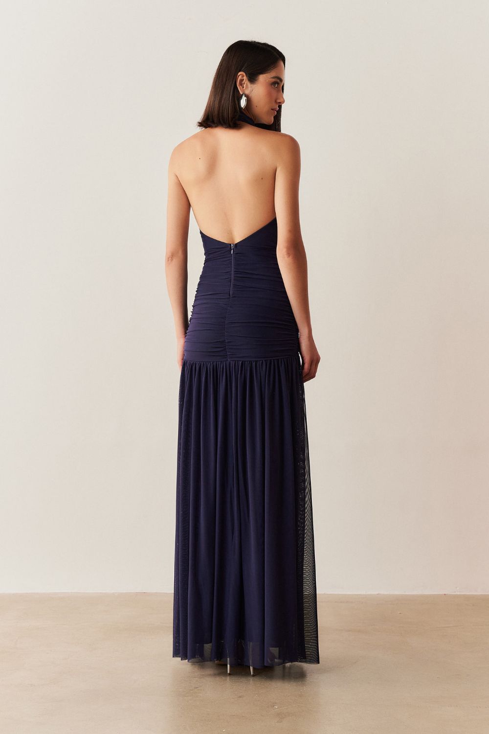 Vestido Longo Frente Única com Gola Franzida e Detalhe Drapeado na Saia - Pisa Marinho
