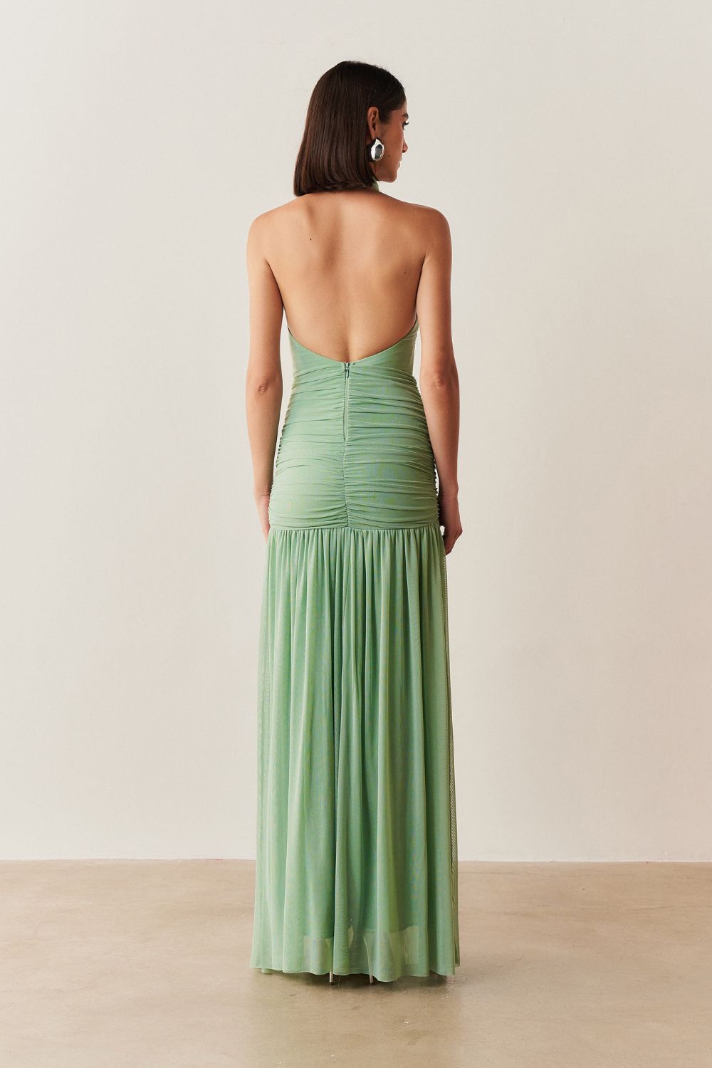 Vestido Longo Frente Única com Gola Franzida e Detalhe Drapeado na Saia - Pisa Menta
