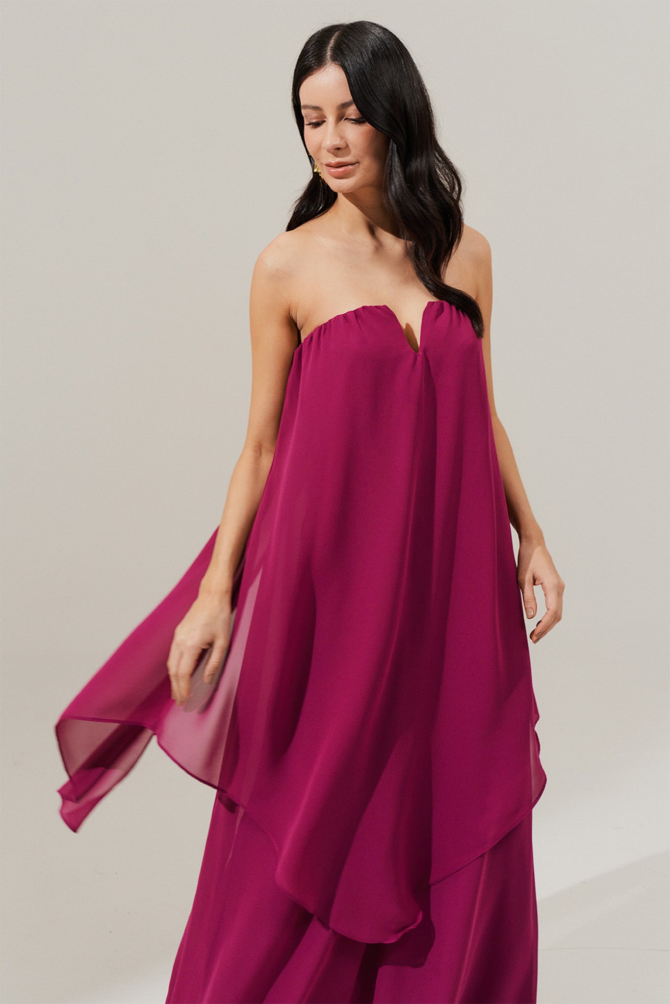 vestido_longo_sem_ala_com_detalhe_no_decote_e_cama_2_20260210220706_1854099934d9_ea72e109-873e-4288-b86a-8a69193dbe34.jpg