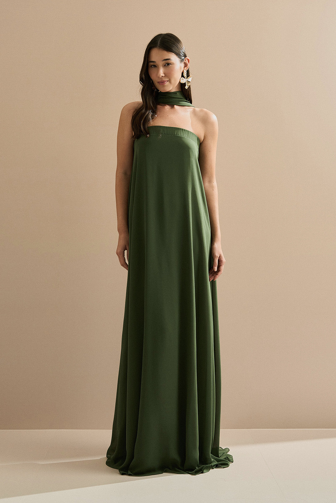 Vestido Longo Sem Alça com Echarpe - Mumbai Oliva